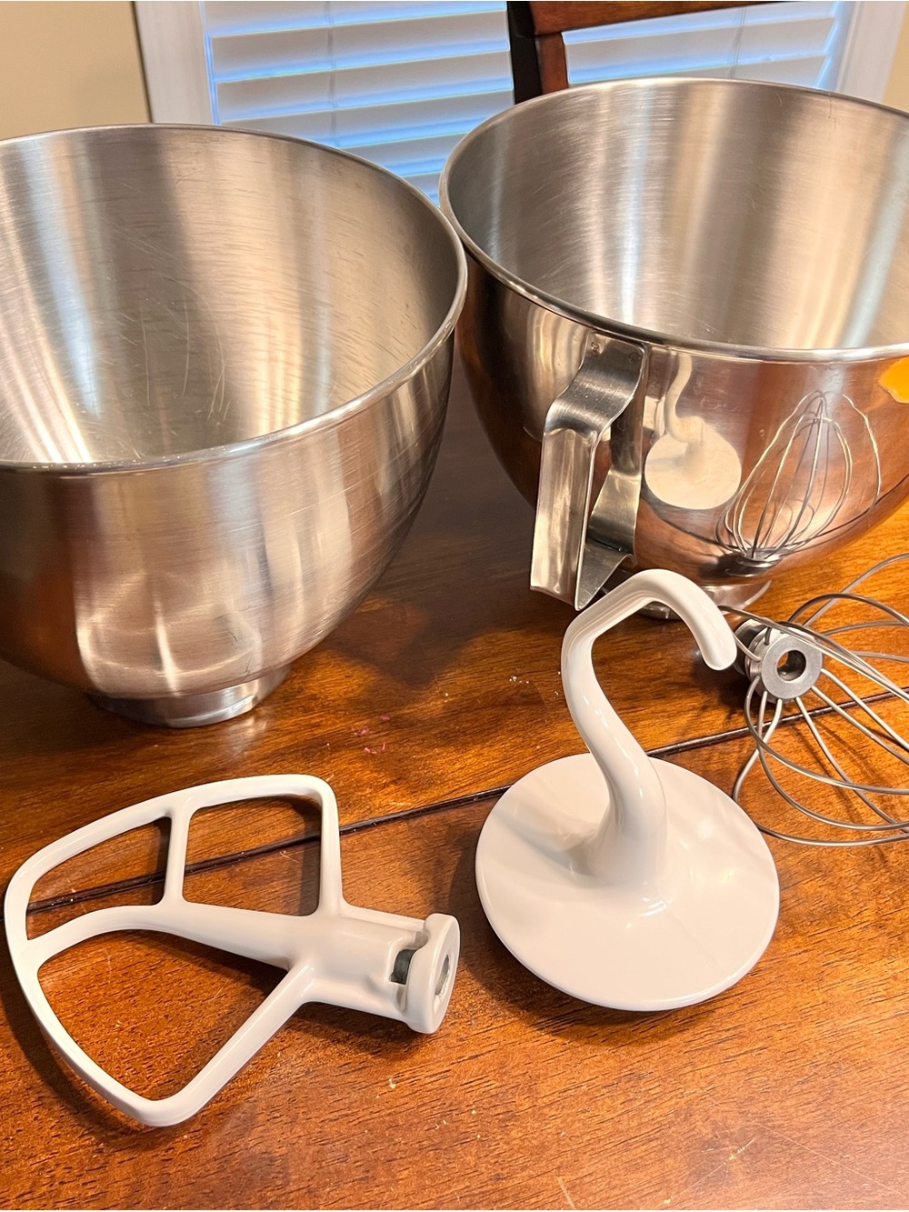 KitchenAid K45 4.5 Qt Stainless Steel Mixer Bowls w/ Beater Hook Whip